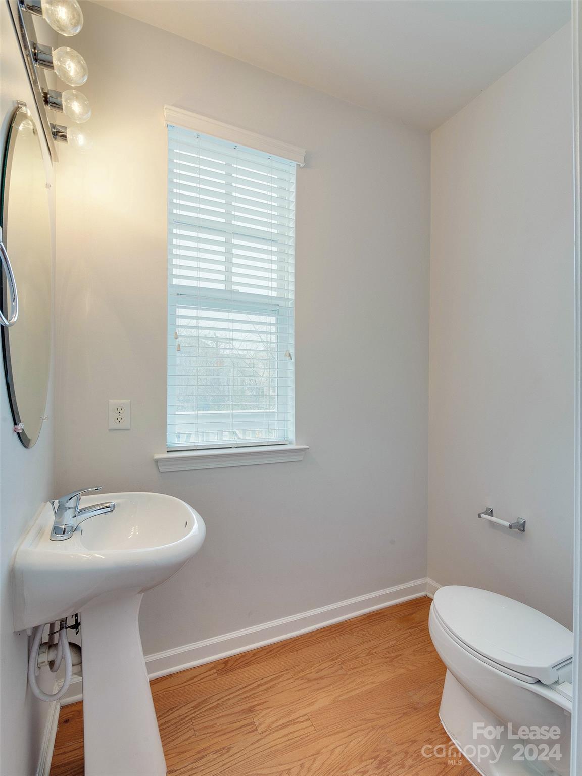 Wesley Heights - Residential Lease