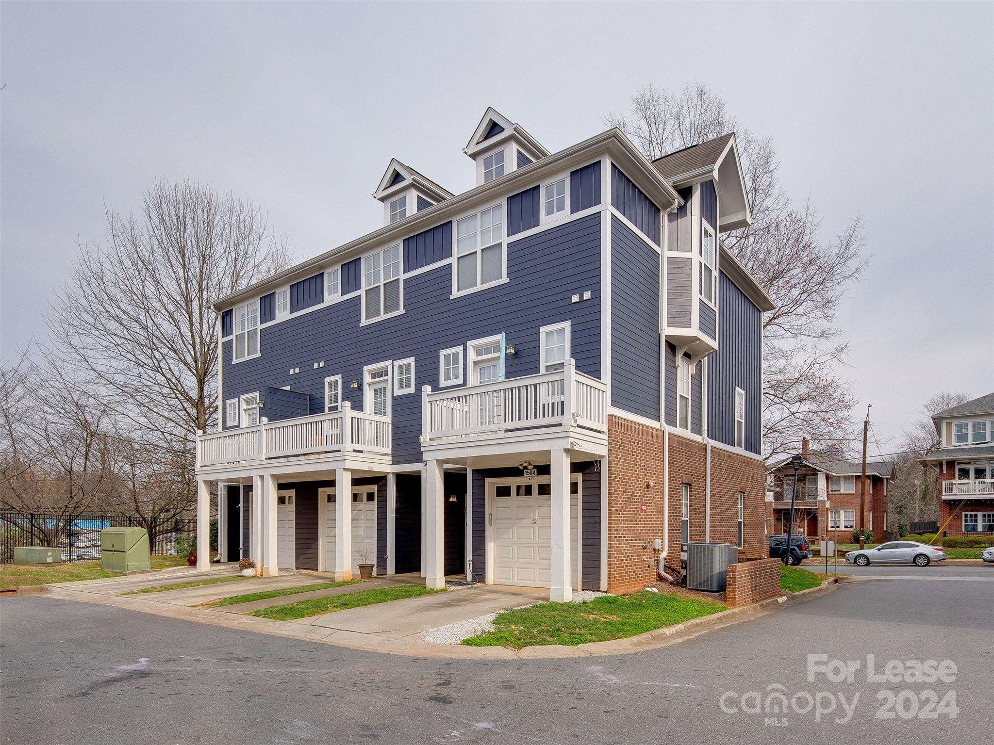 Wesley Heights - Residential Lease