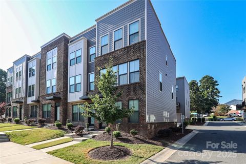 1104 Gleason Way Charlotte NC 28217