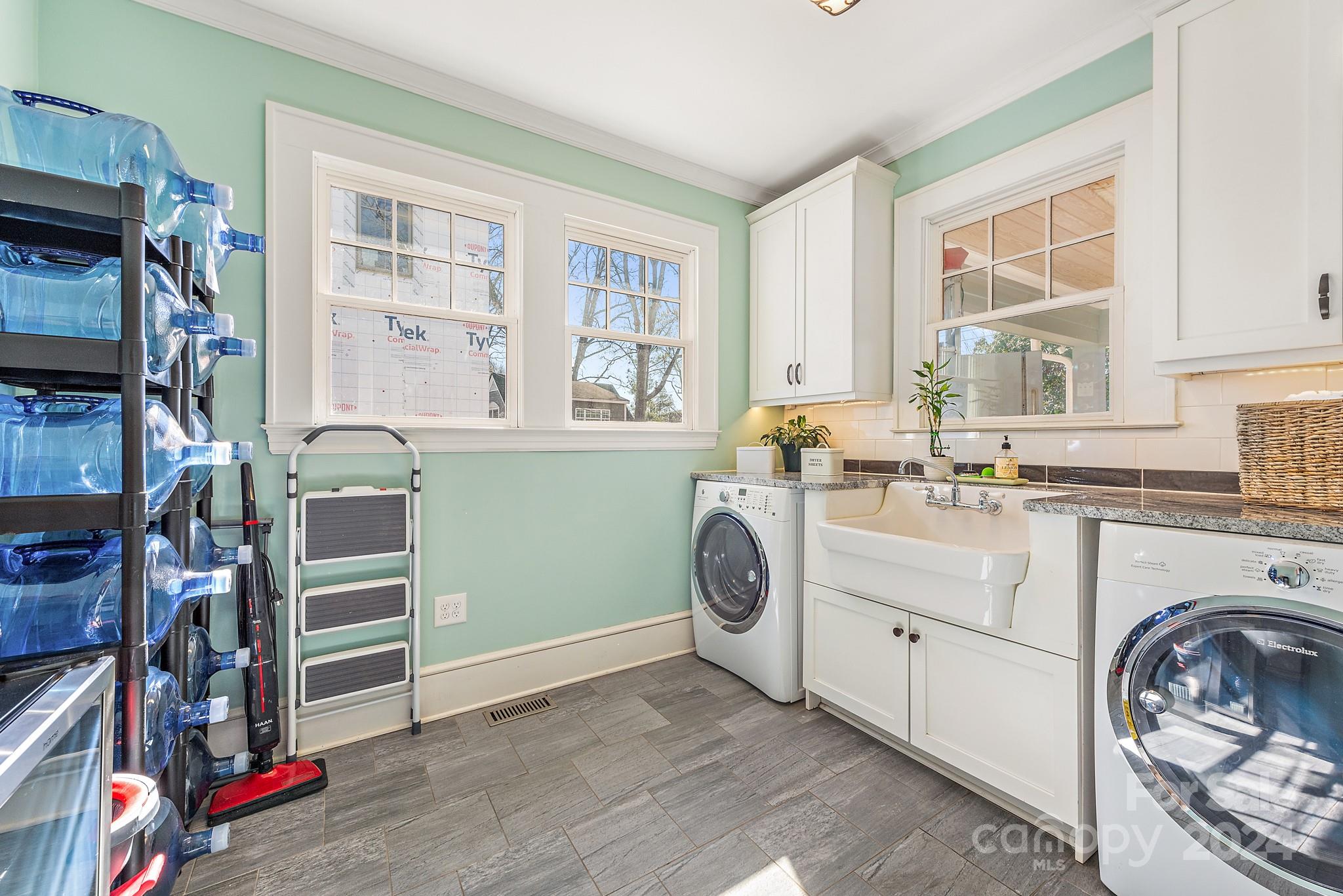 Myers Park - Residential