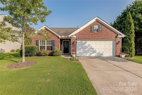 Photo for 15212 Edgewater Forest Lane