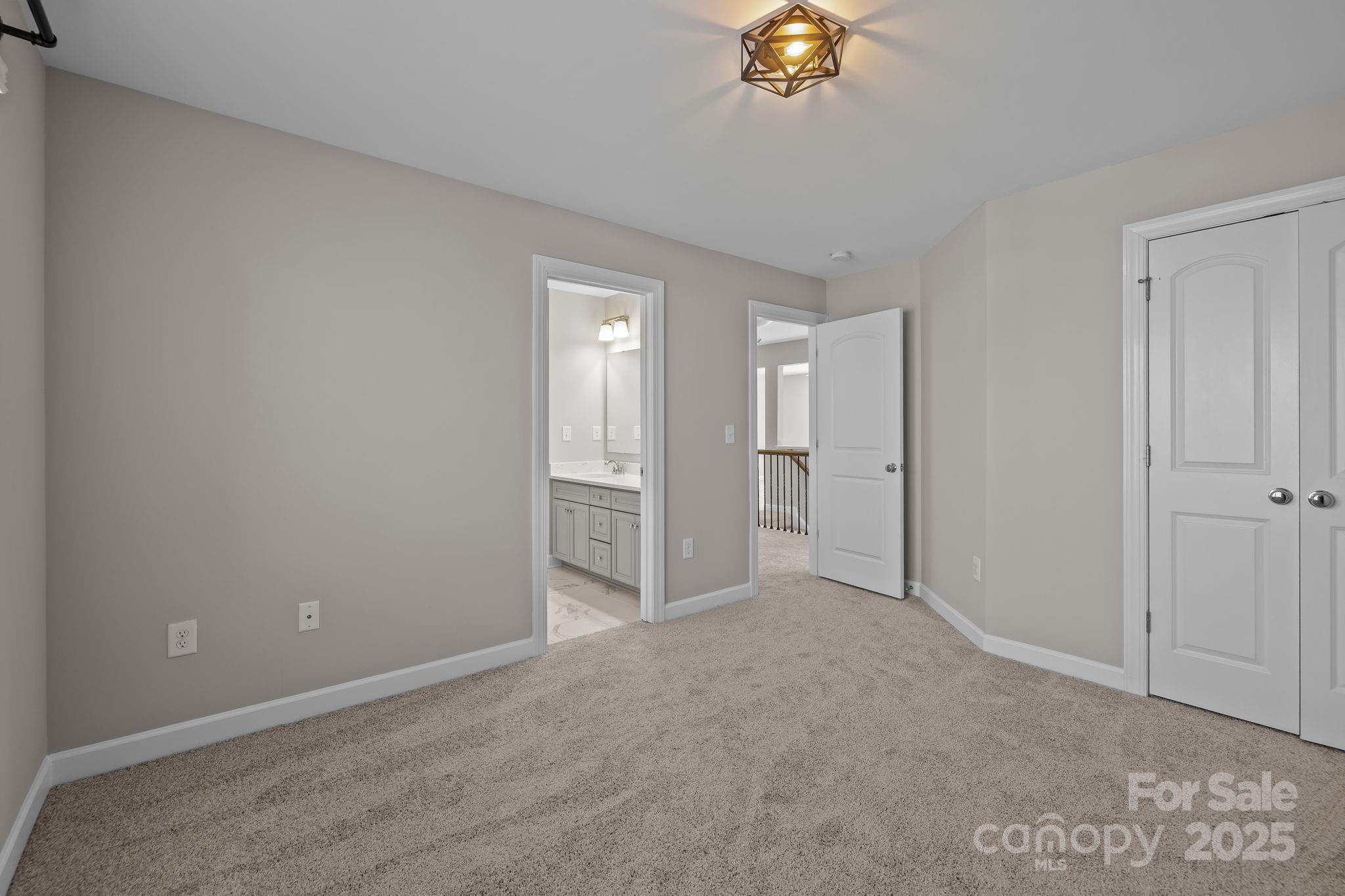 The Palisades - Residential