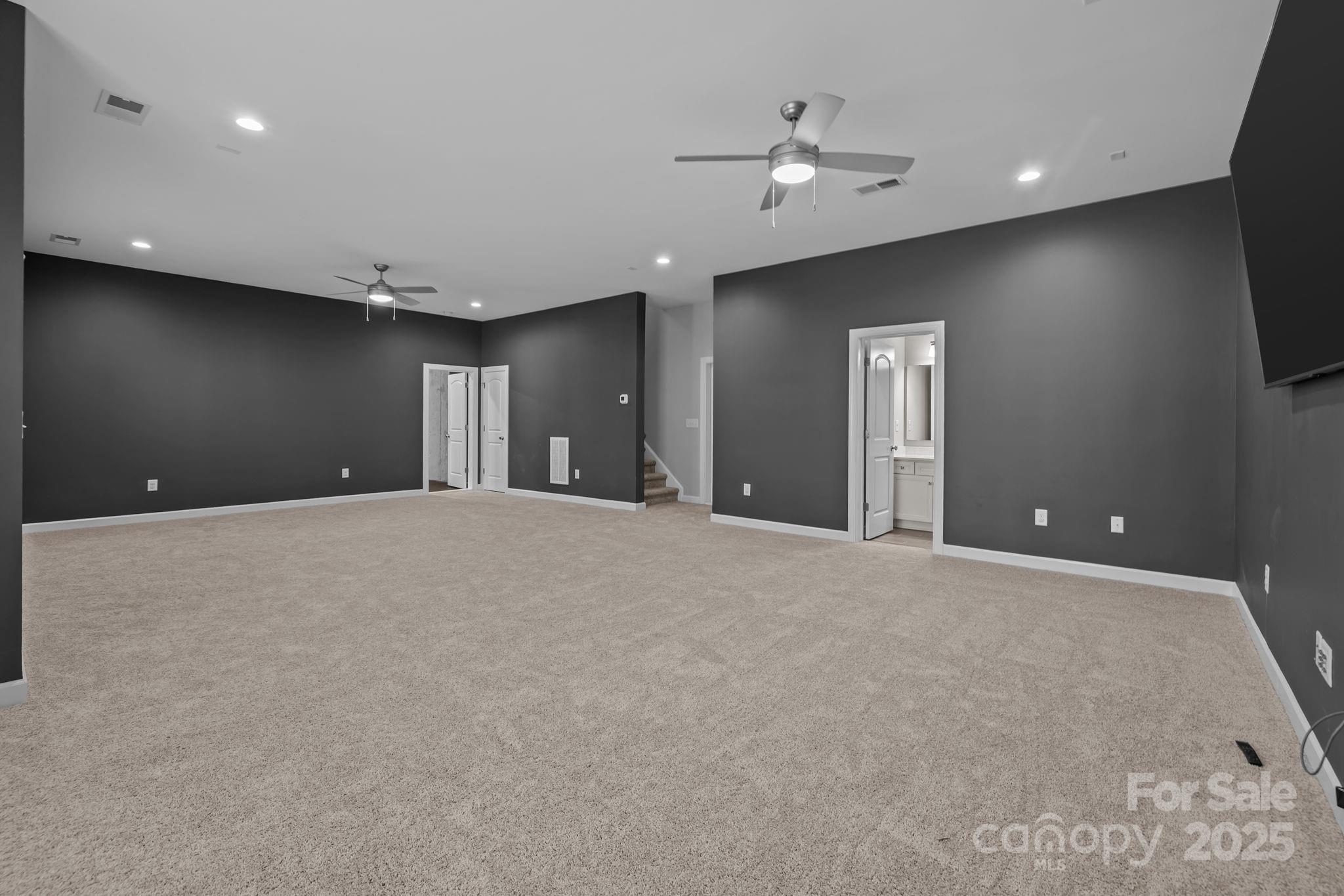 The Palisades - Residential