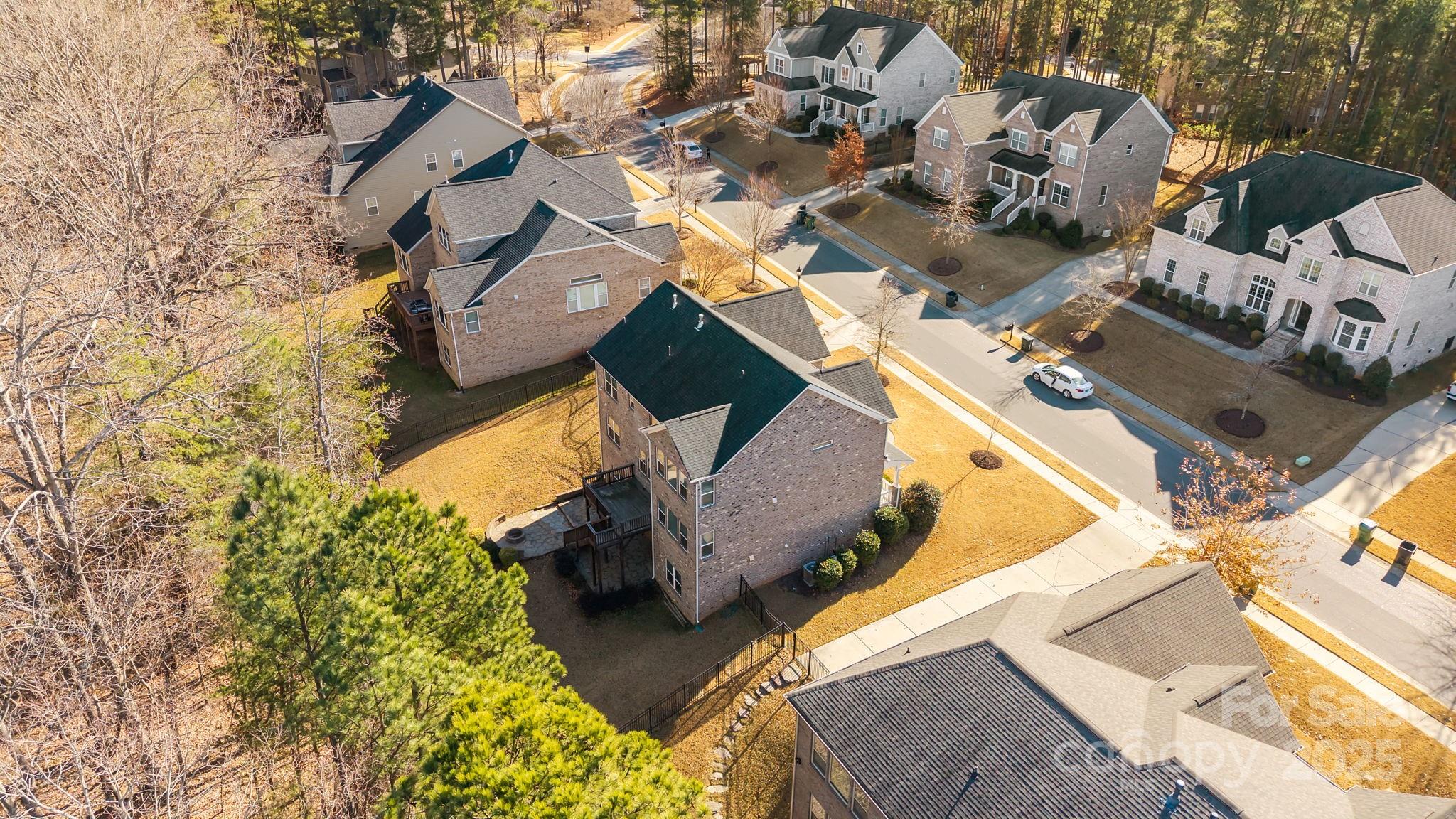 The Palisades - Residential