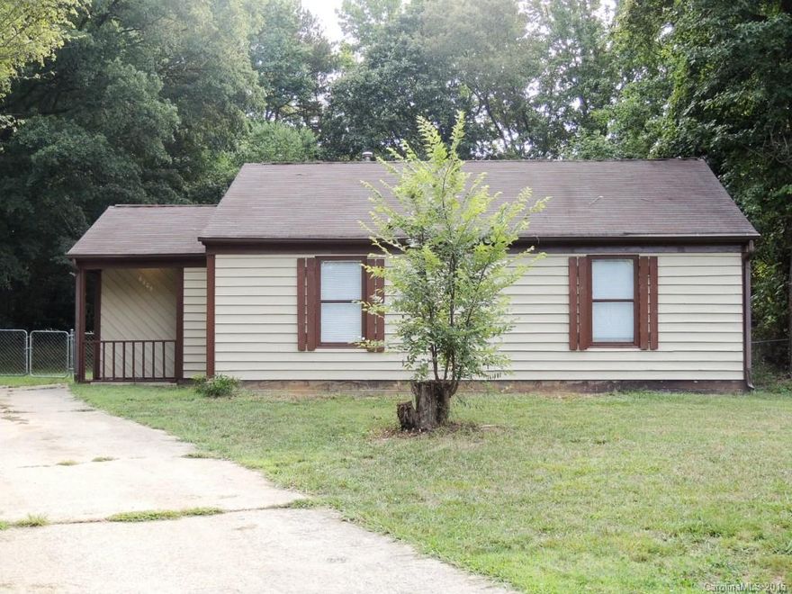 Check out this AWESOME OPPORTUNITY for investors or first time home buyers. This quaint 2 bedroom bungalow is in a great central Charlotte location. Home is upgraded with CERAMIC TILE FLOORS throughout & is FRESHLY PAINTED. Relax and enjoy the quiet cul de sac and large flat back yard which is very private with lots of mature trees and FULL FENCE. Lots of storage space in separate SHED. The WASHER, DRYER and REFRIGERATOR also convey with home. DON'T WAIT THIS ONE WON'T LAST LONG!