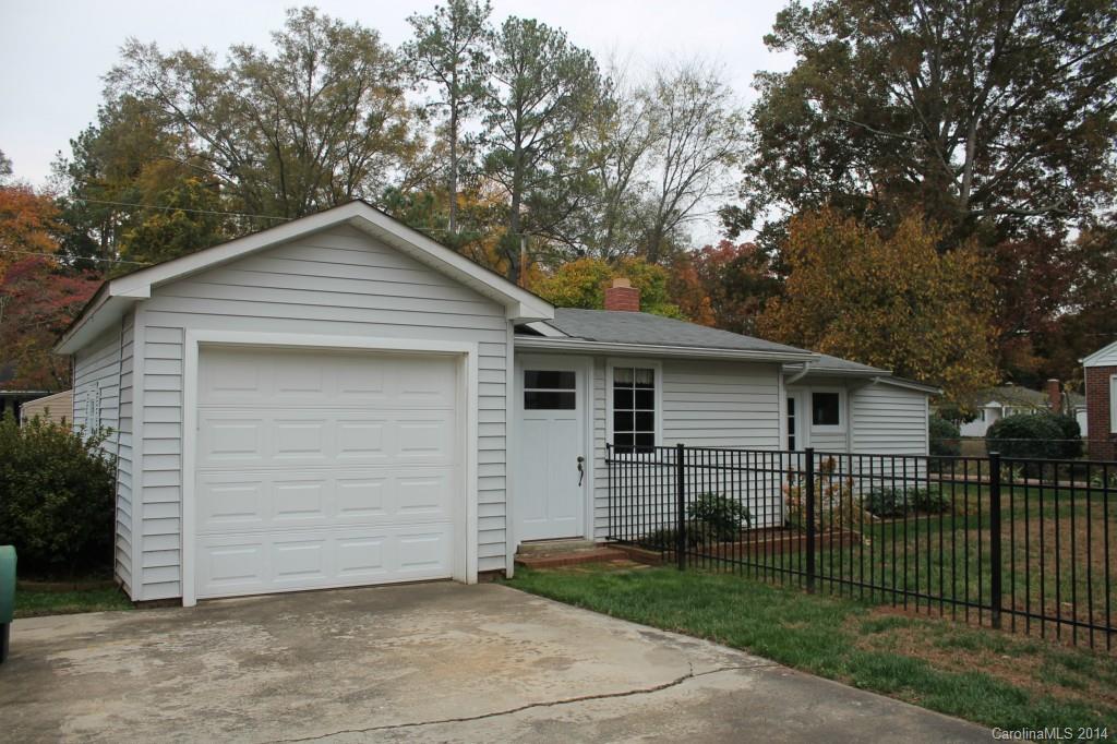 Seventeen Acres - Residential