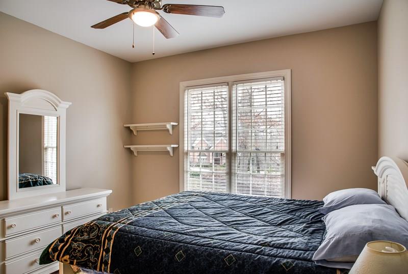 Moores Ferry - Residential