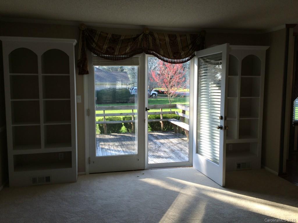 South Pines - Residential