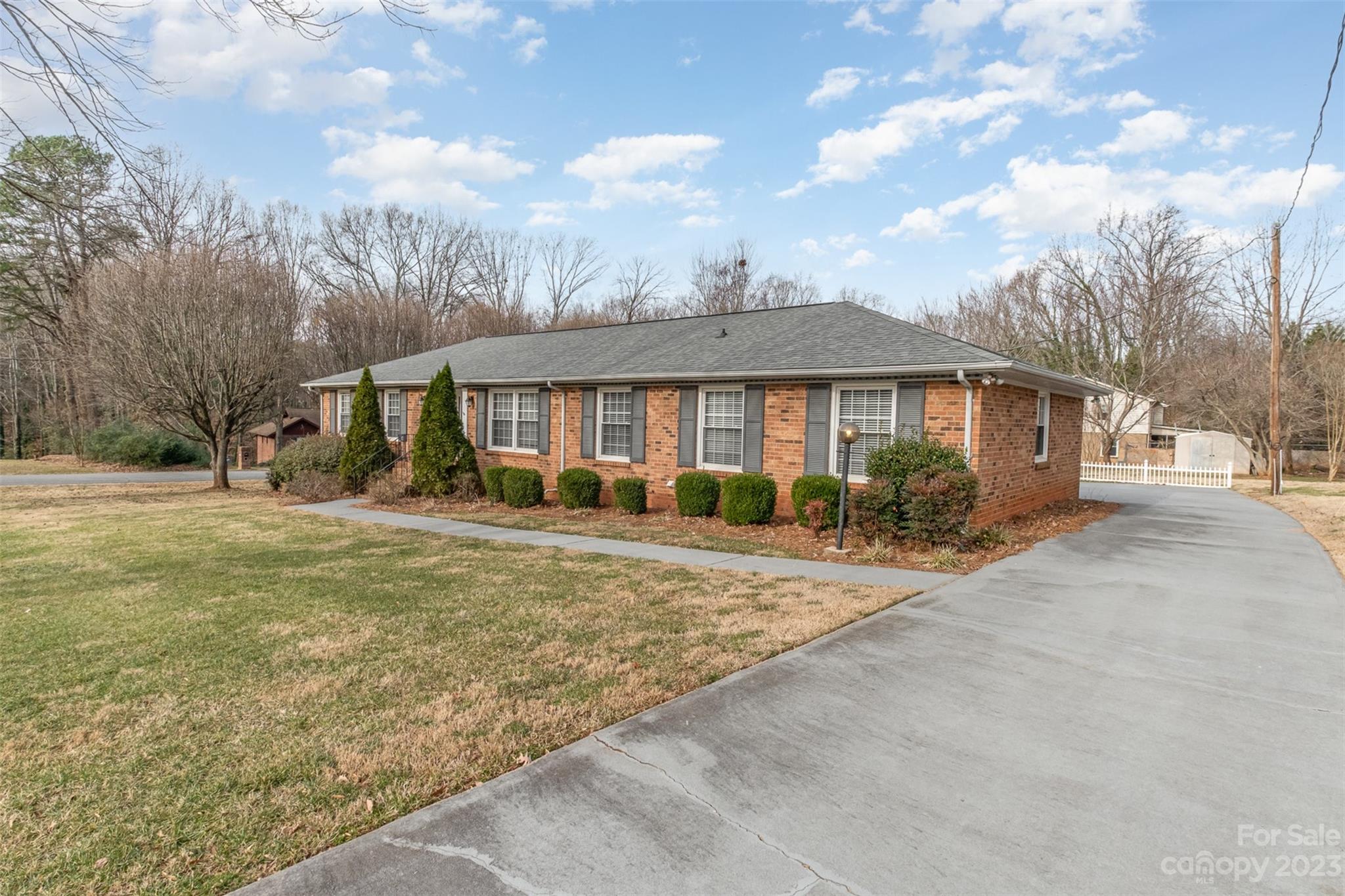 Tarawoods - Residential