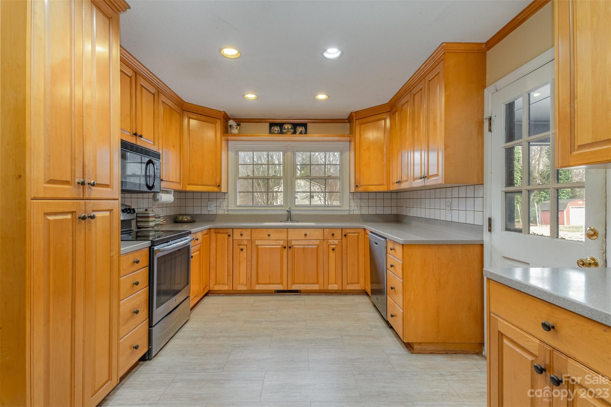 Tarawoods - Residential