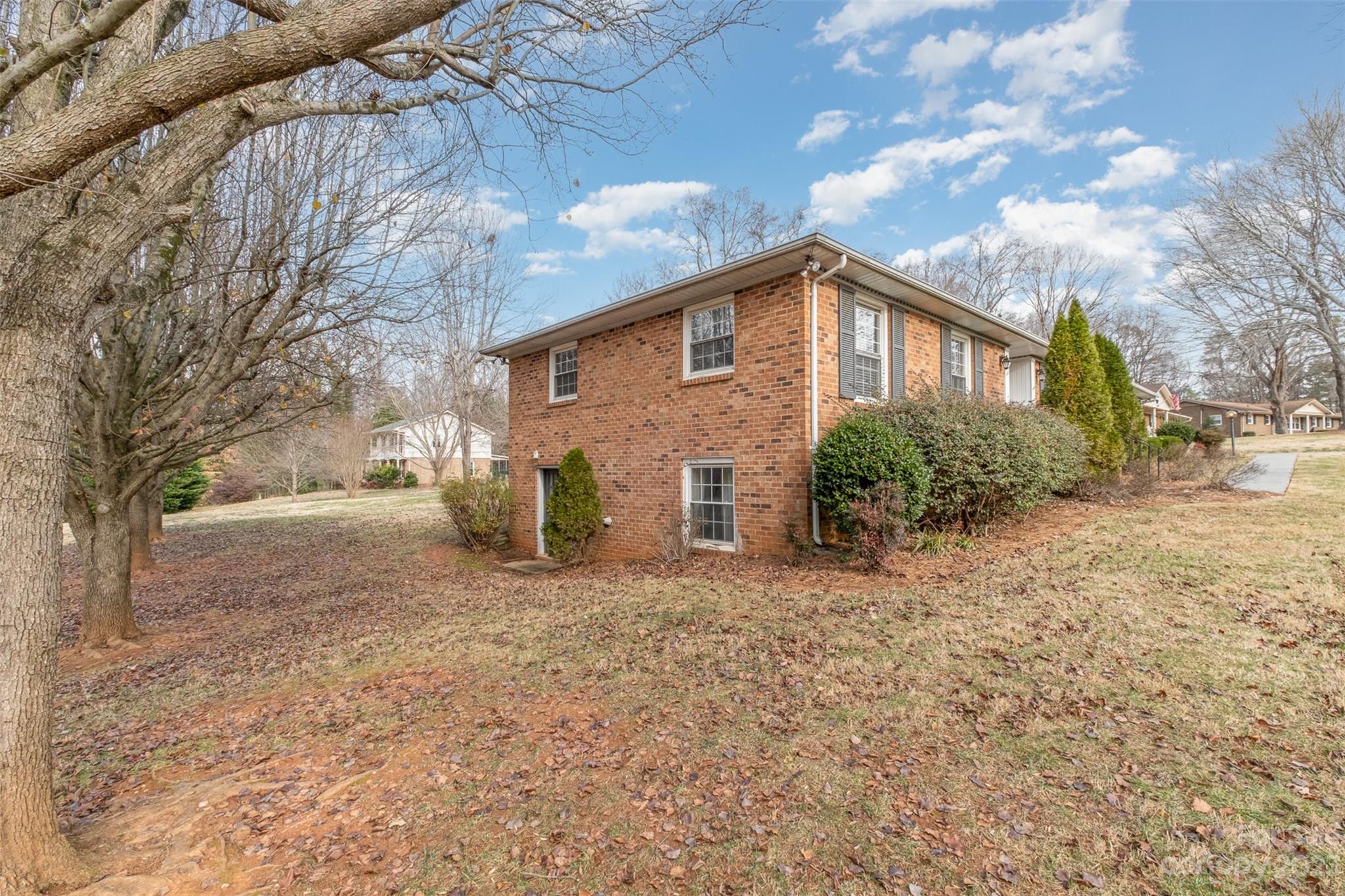 Tarawoods - Residential