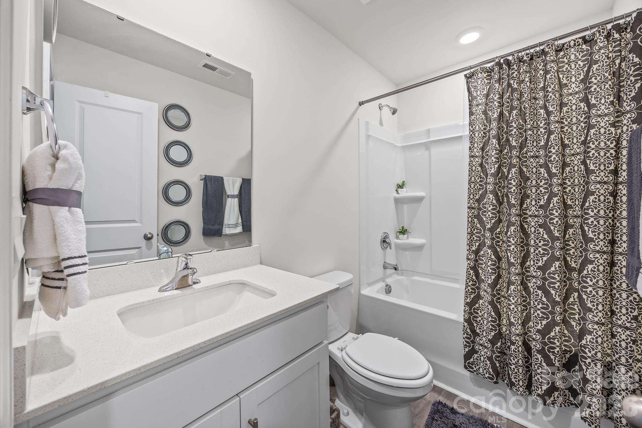 Grace Lee Meadows - Residential