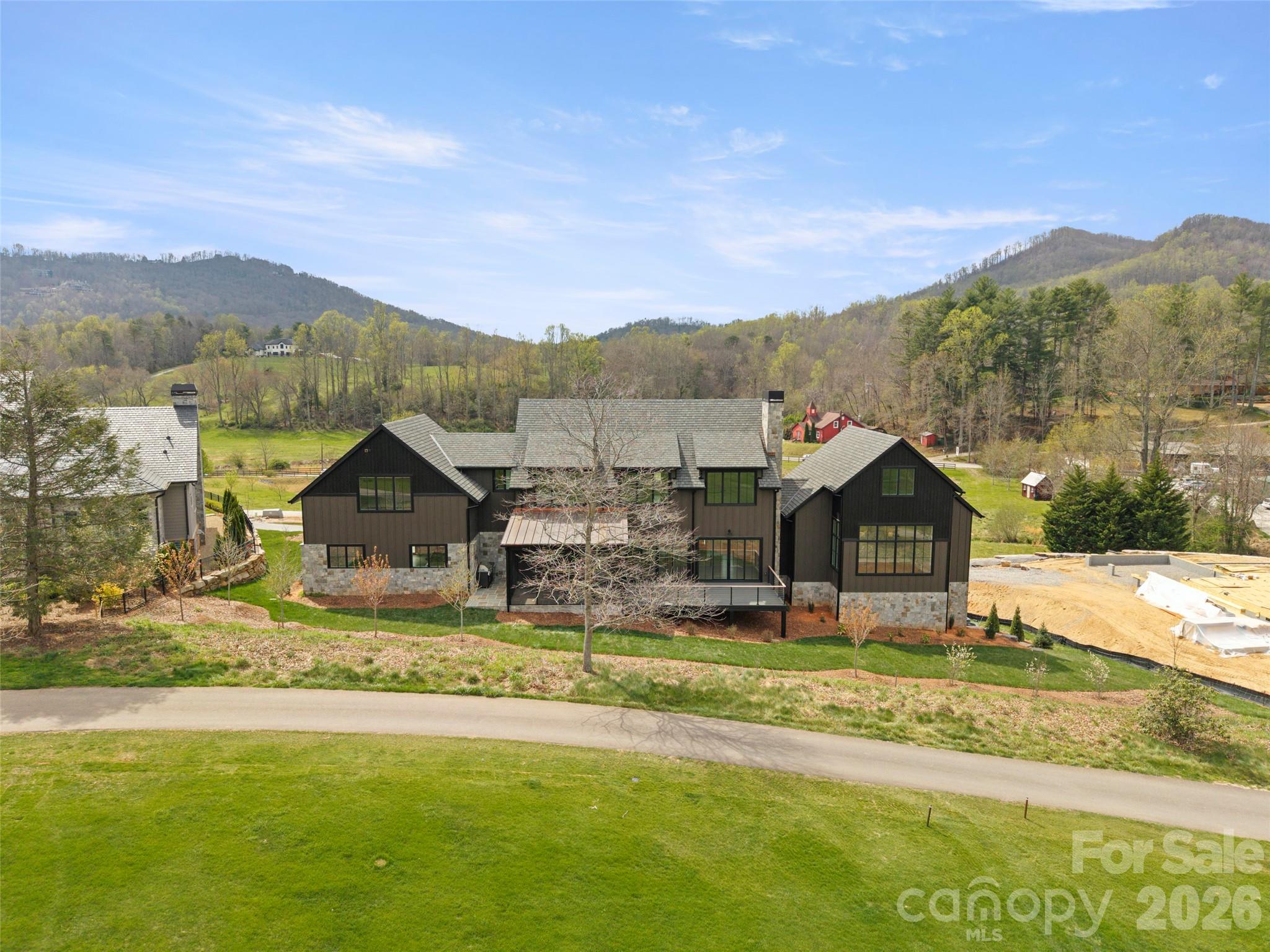 The Cliffs at Walnut Cove - Residential