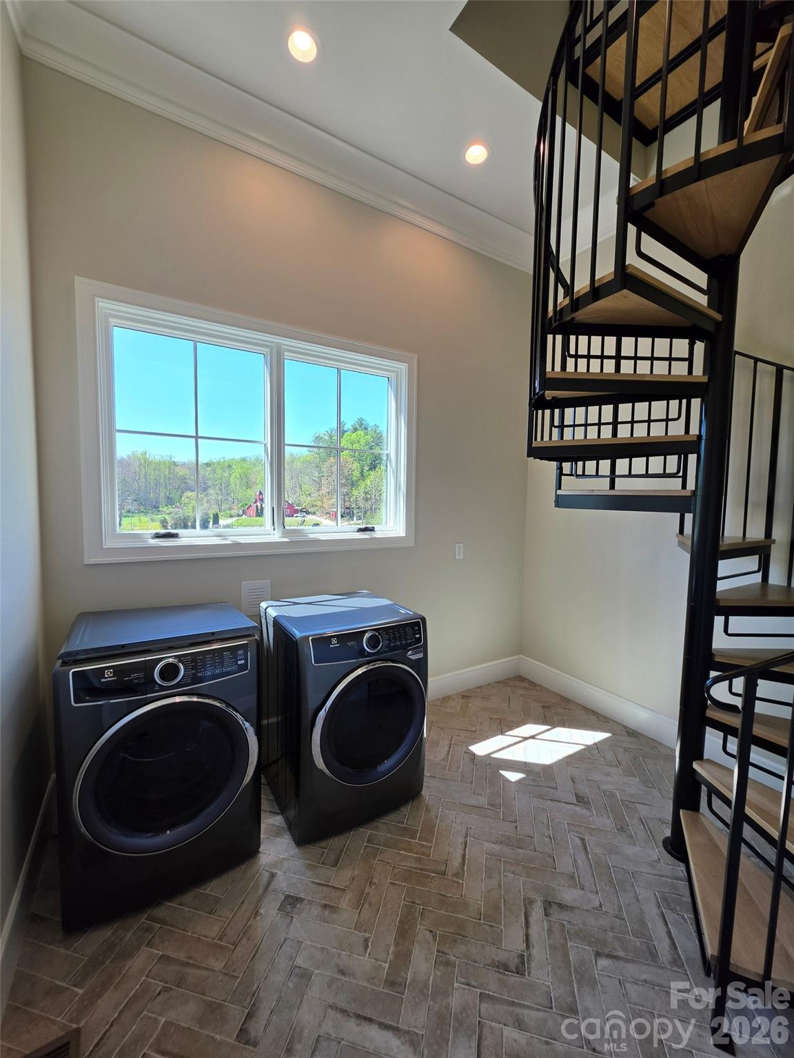 The Cliffs at Walnut Cove - Residential