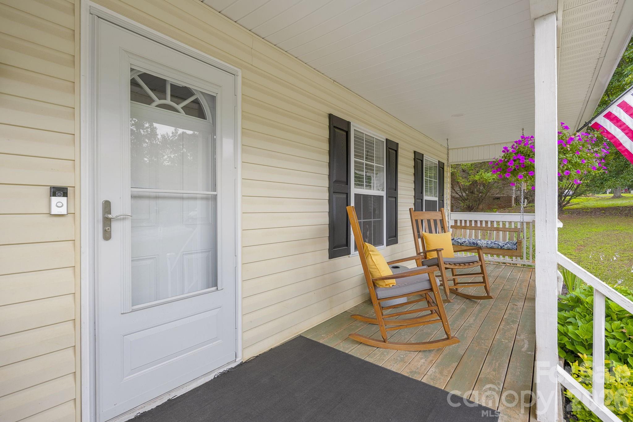 217 Lakewood Drive