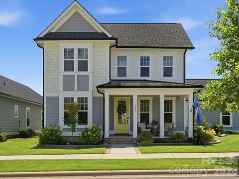 Photo of 364 Luray Way, Rock Hill, SC 29730 (MLS # 4397107)