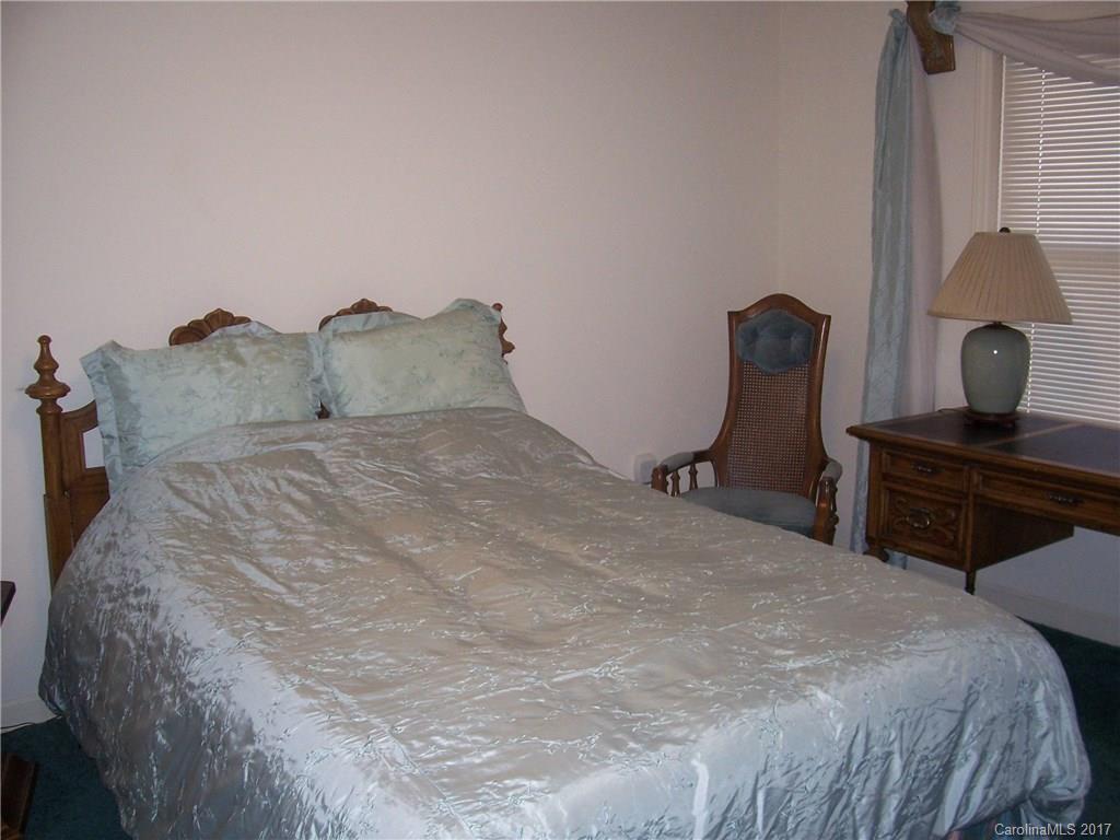 Dogwood Hills - Residential Lease