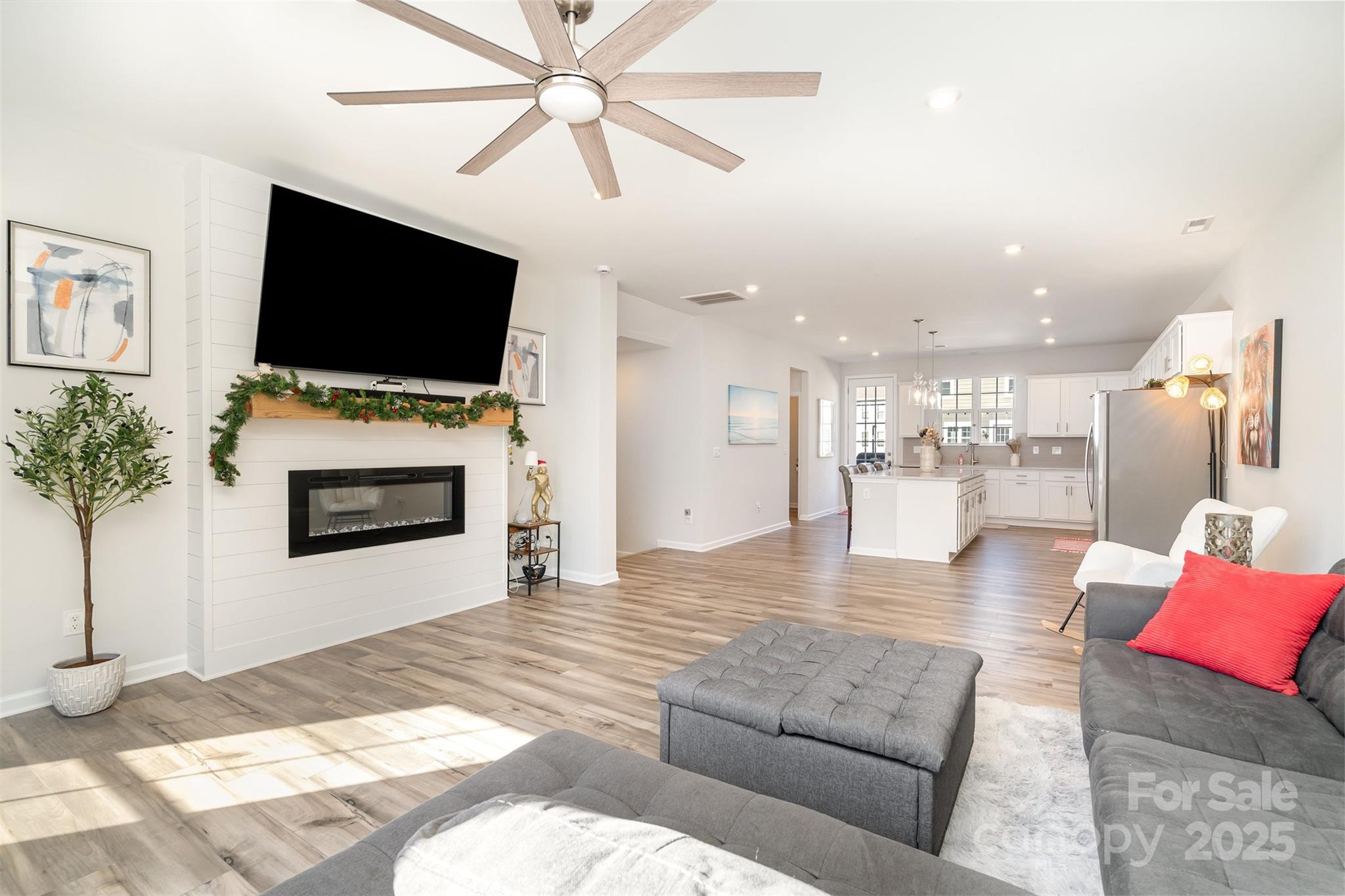 Waterstone - Residential