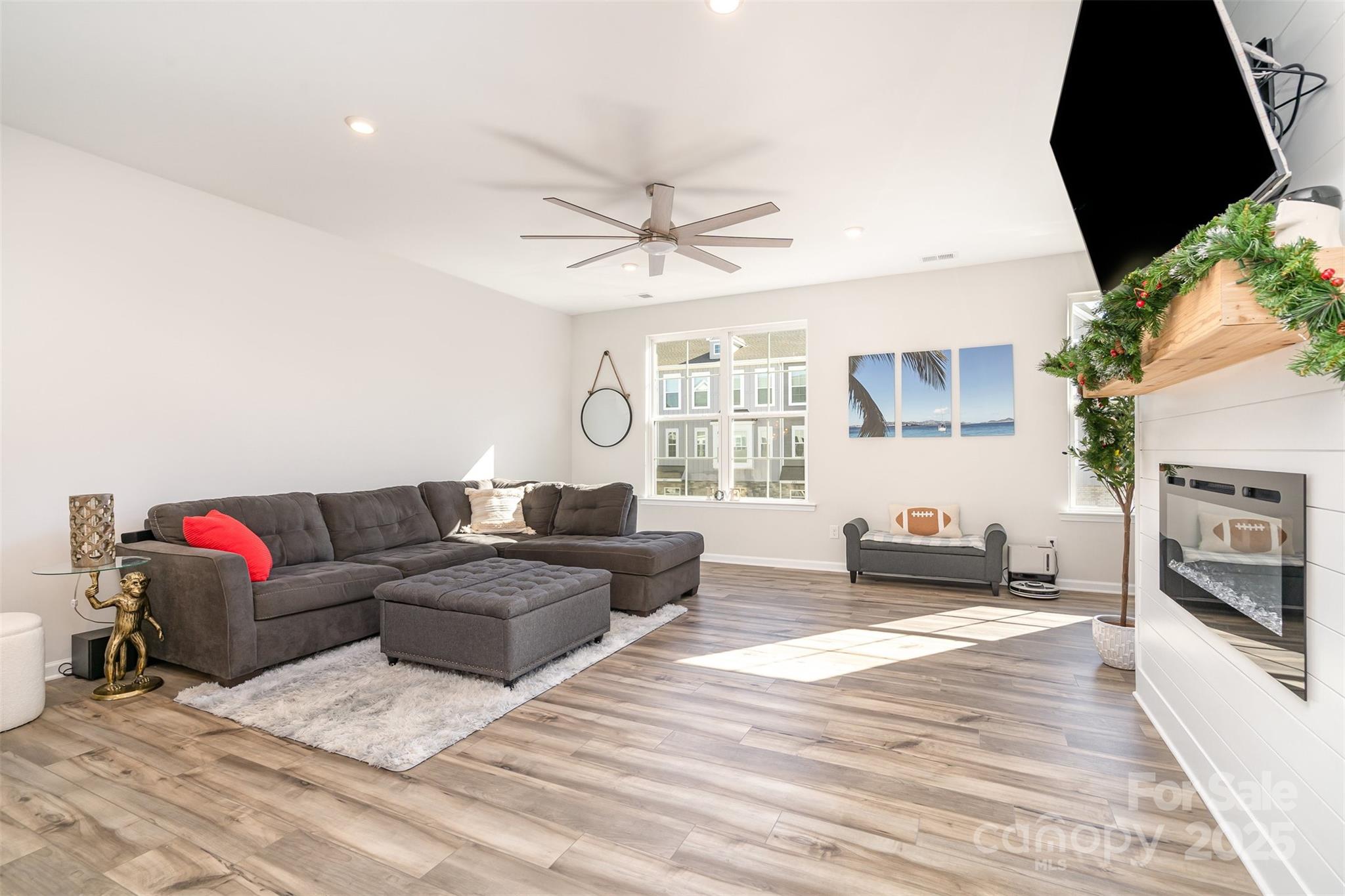 Waterstone - Residential