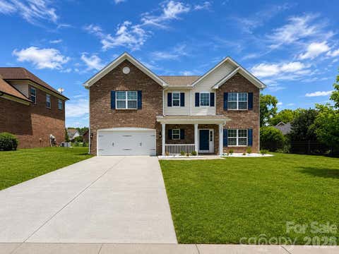 Photo of 2482 Chatham Drive, Fort Mill, SC 29707 (MLS # 4395475)