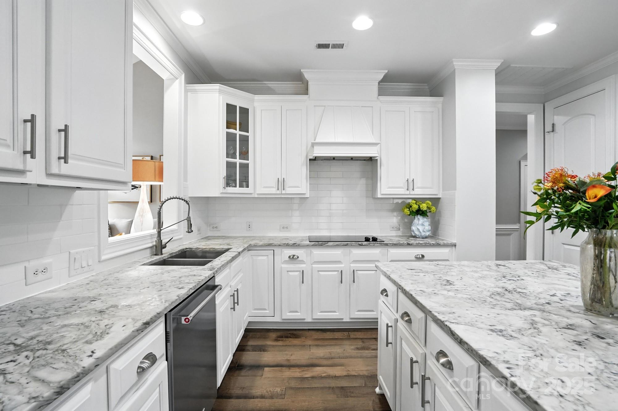 11724 Easthampton Circle