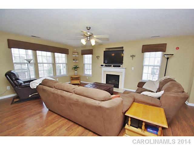 Steele Meadows - Residential