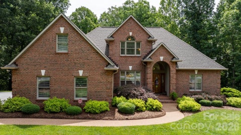 Photo of 106 Oakland Court NE #9 & 10, Valdese, NC 28690 (MLS # 4399391)