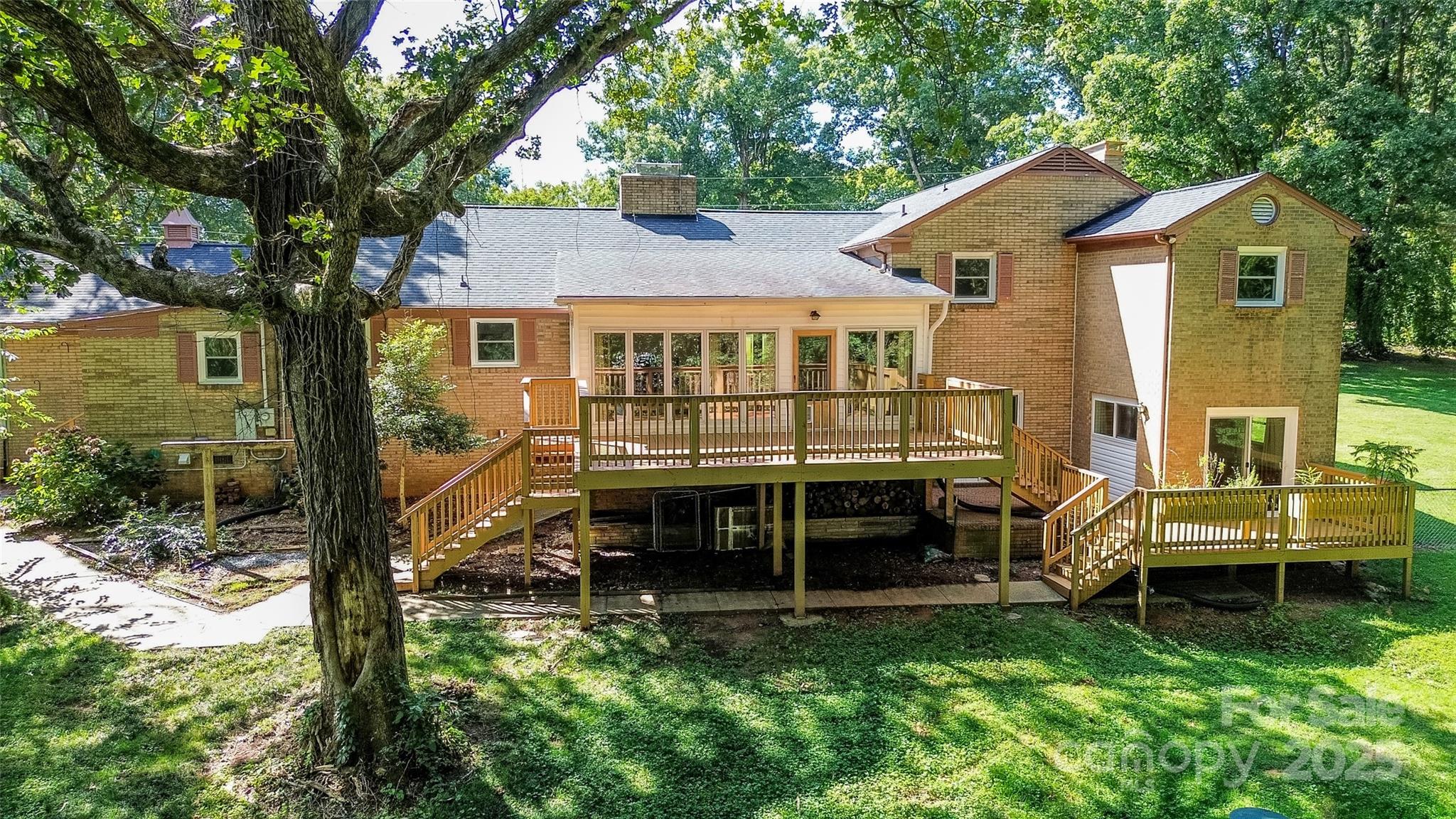 234 Edgewood Drive