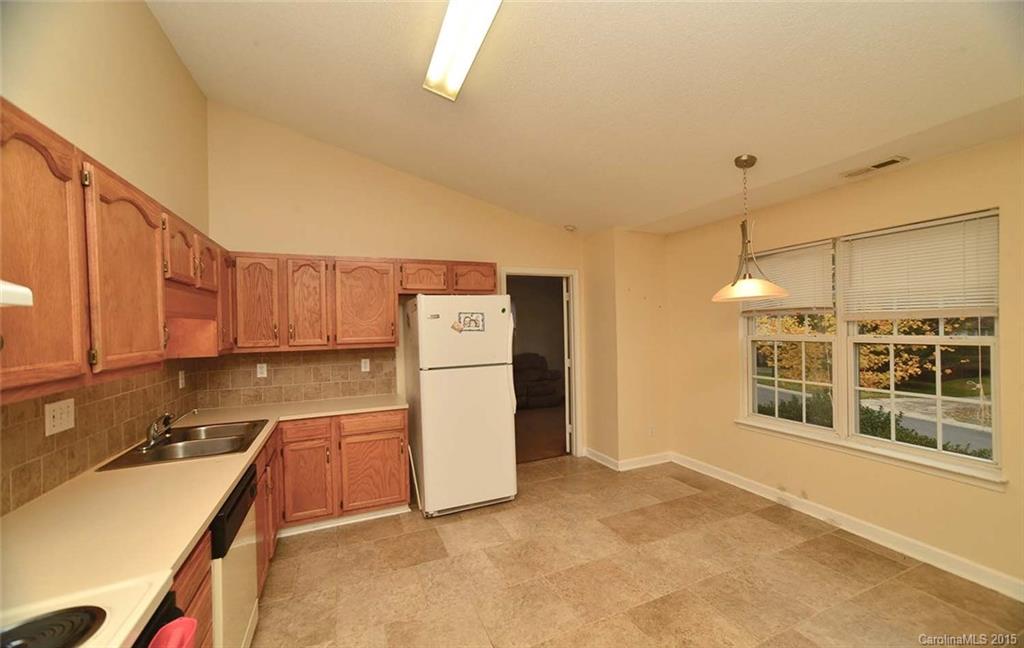 Mcdowell Meadows - Residential Lease