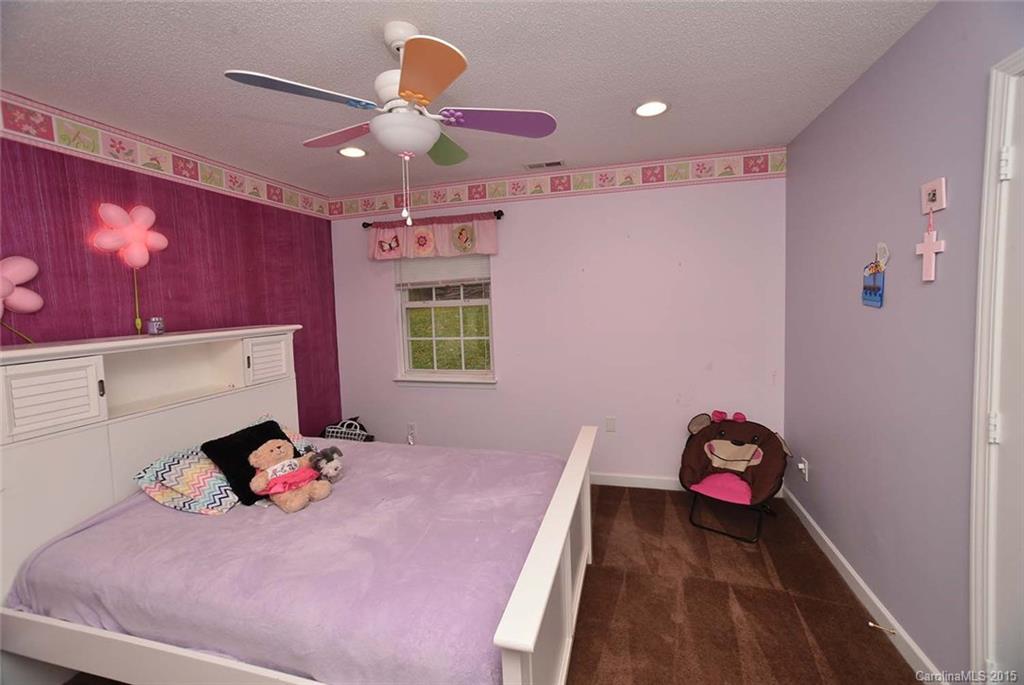 Mcdowell Meadows - Residential Lease