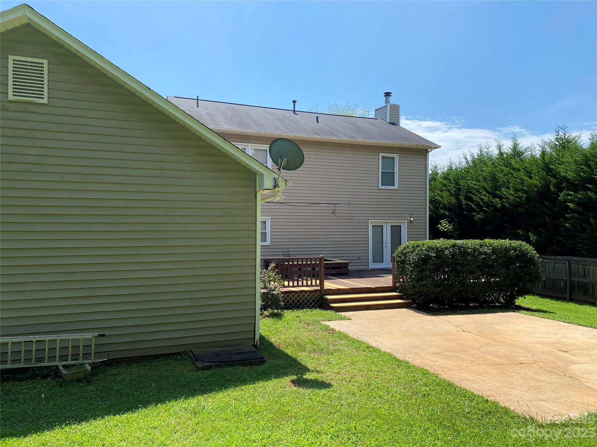 Hunters Creek - Residential