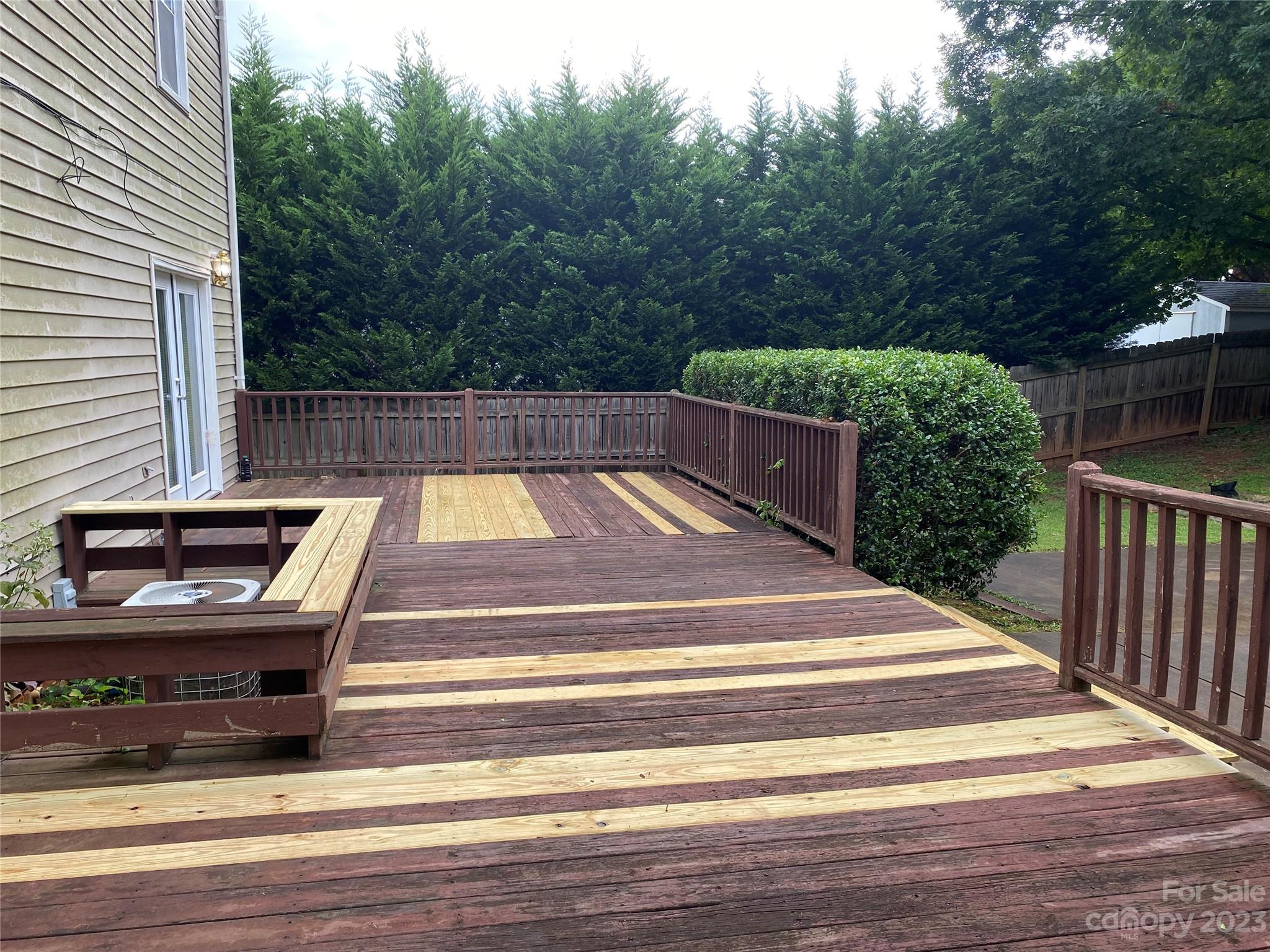 Hunters Creek - Residential