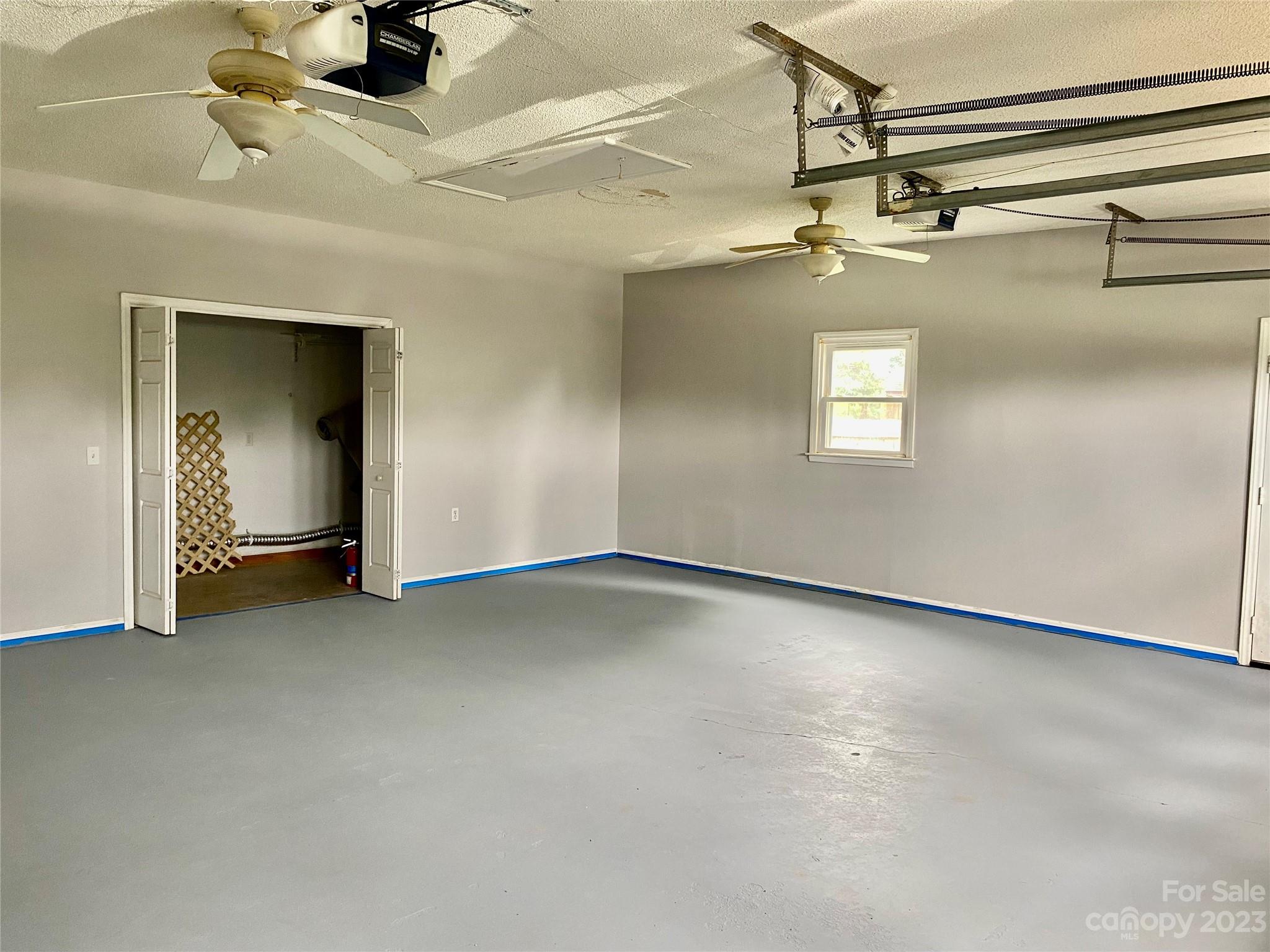 Hunters Creek - Residential