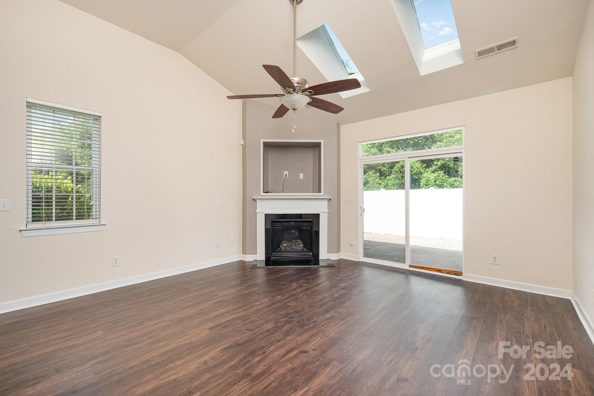 Stone Creek Ranch - Residential