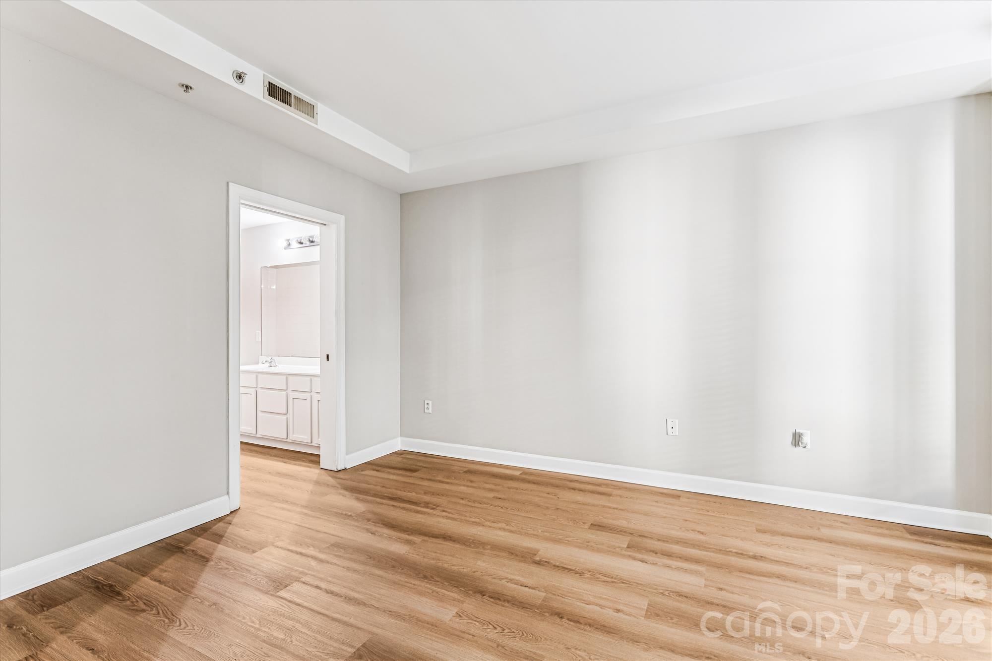 Gateway Plaza - Residential