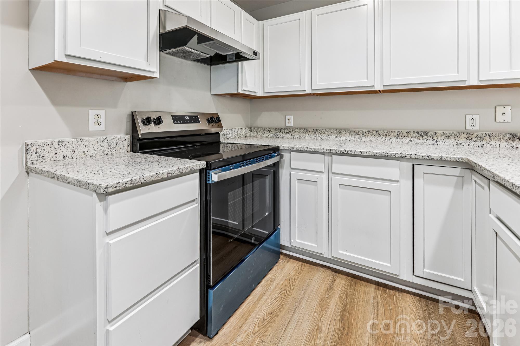 Gateway Plaza - Residential