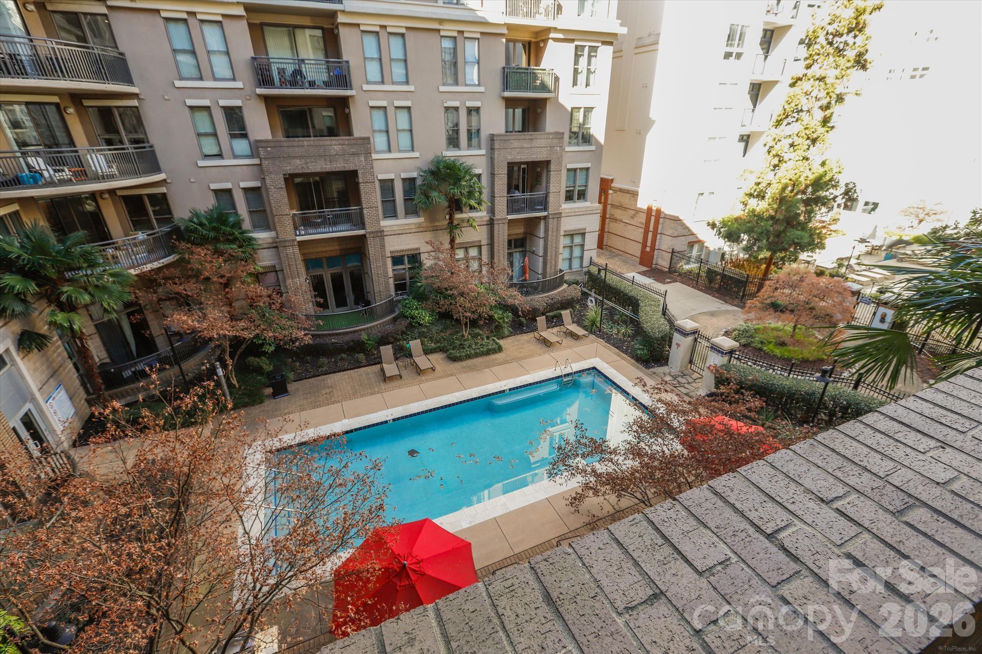 Gateway Plaza - Residential