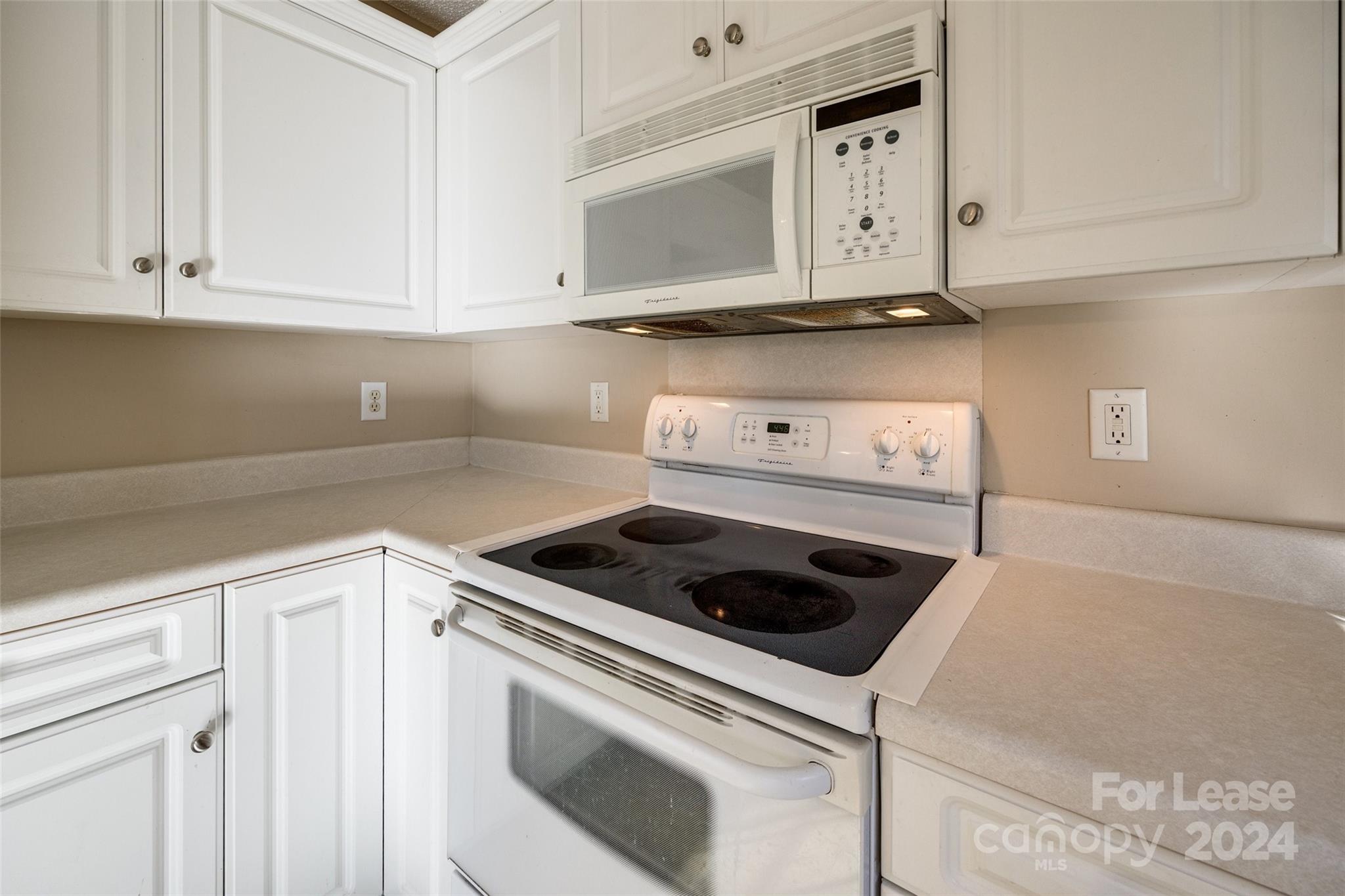 Steele Meadows - Residential Lease