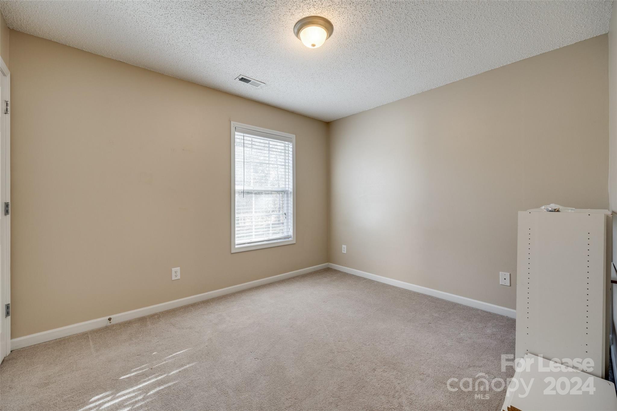 Steele Meadows - Residential Lease