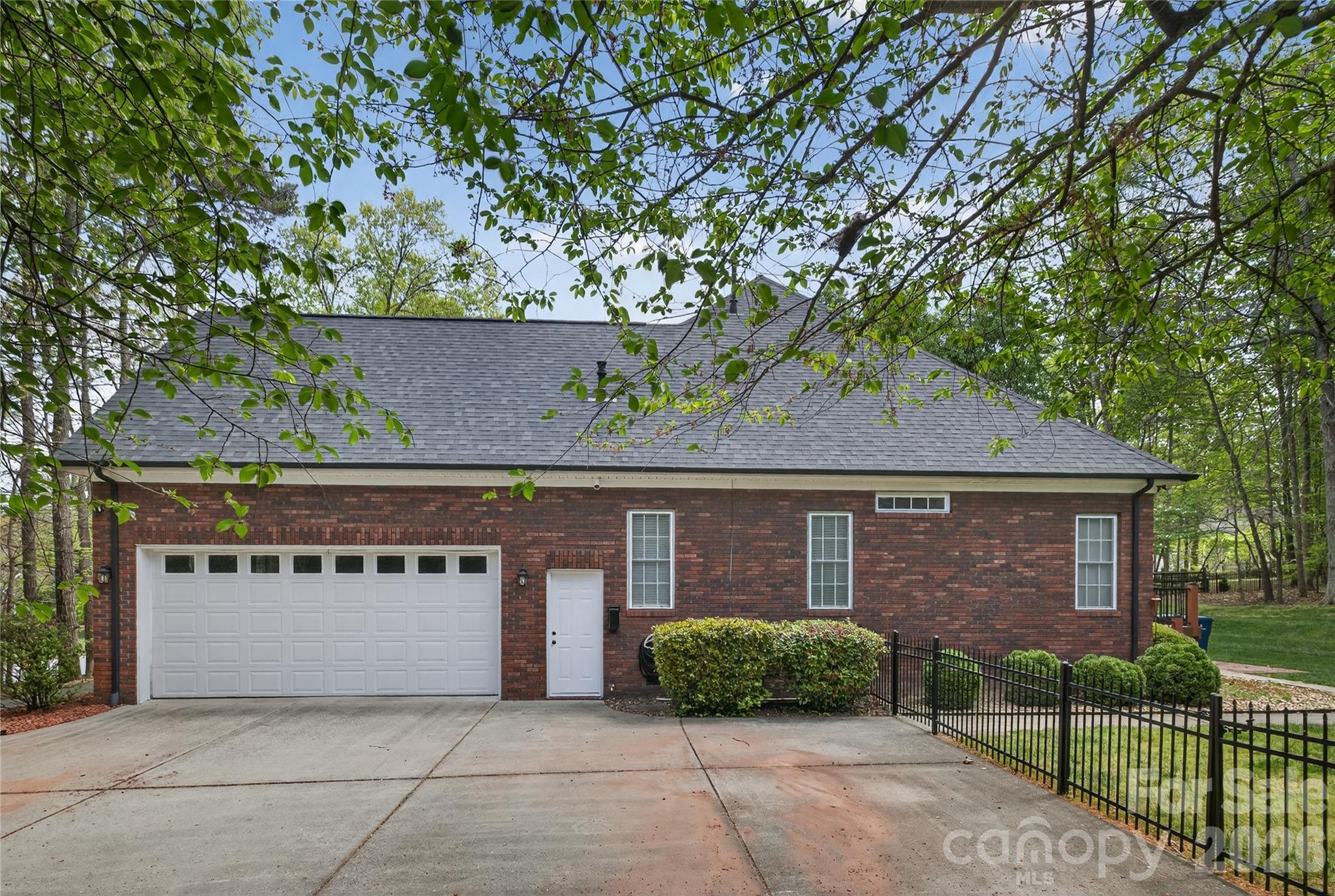 4854 Huddersfield Drive