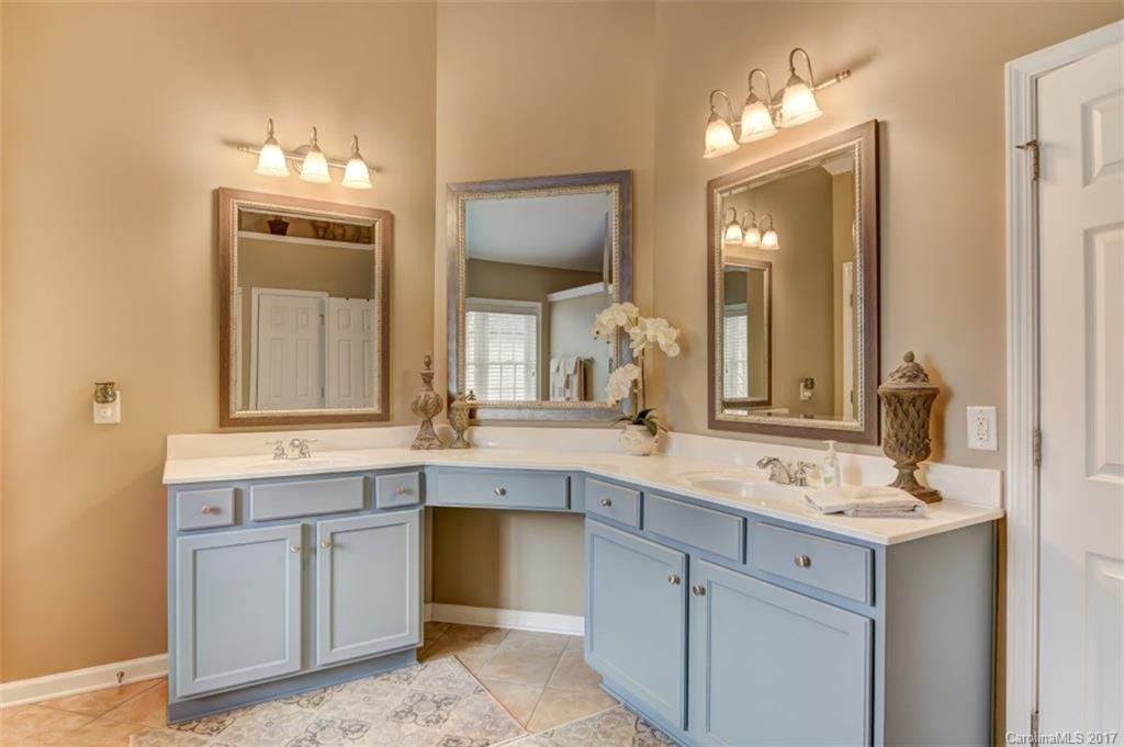 Moss Creek Village - Residential