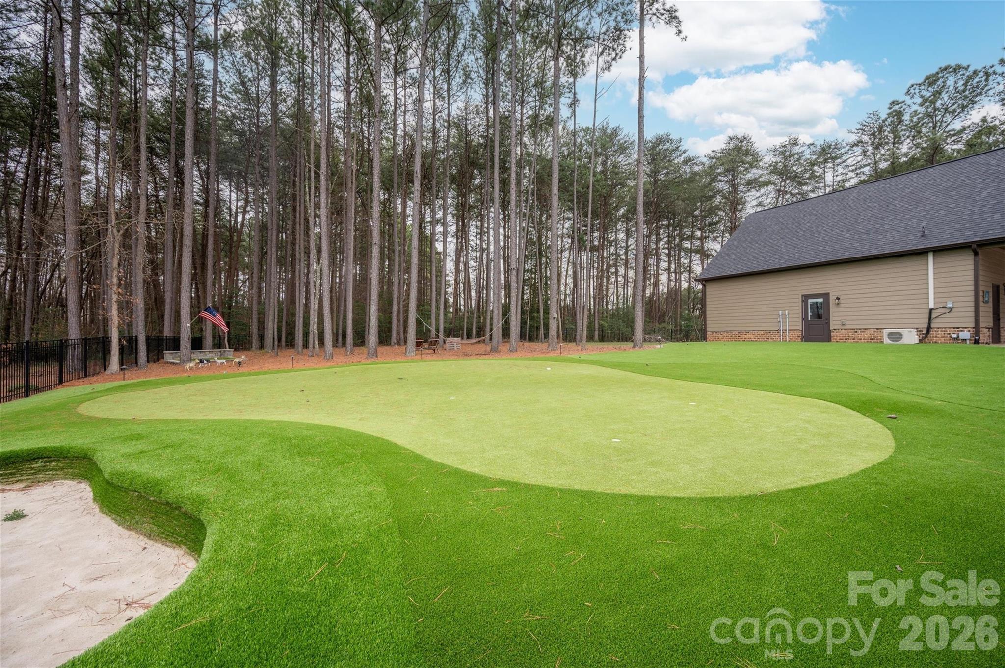 Norman Pointe - Residential