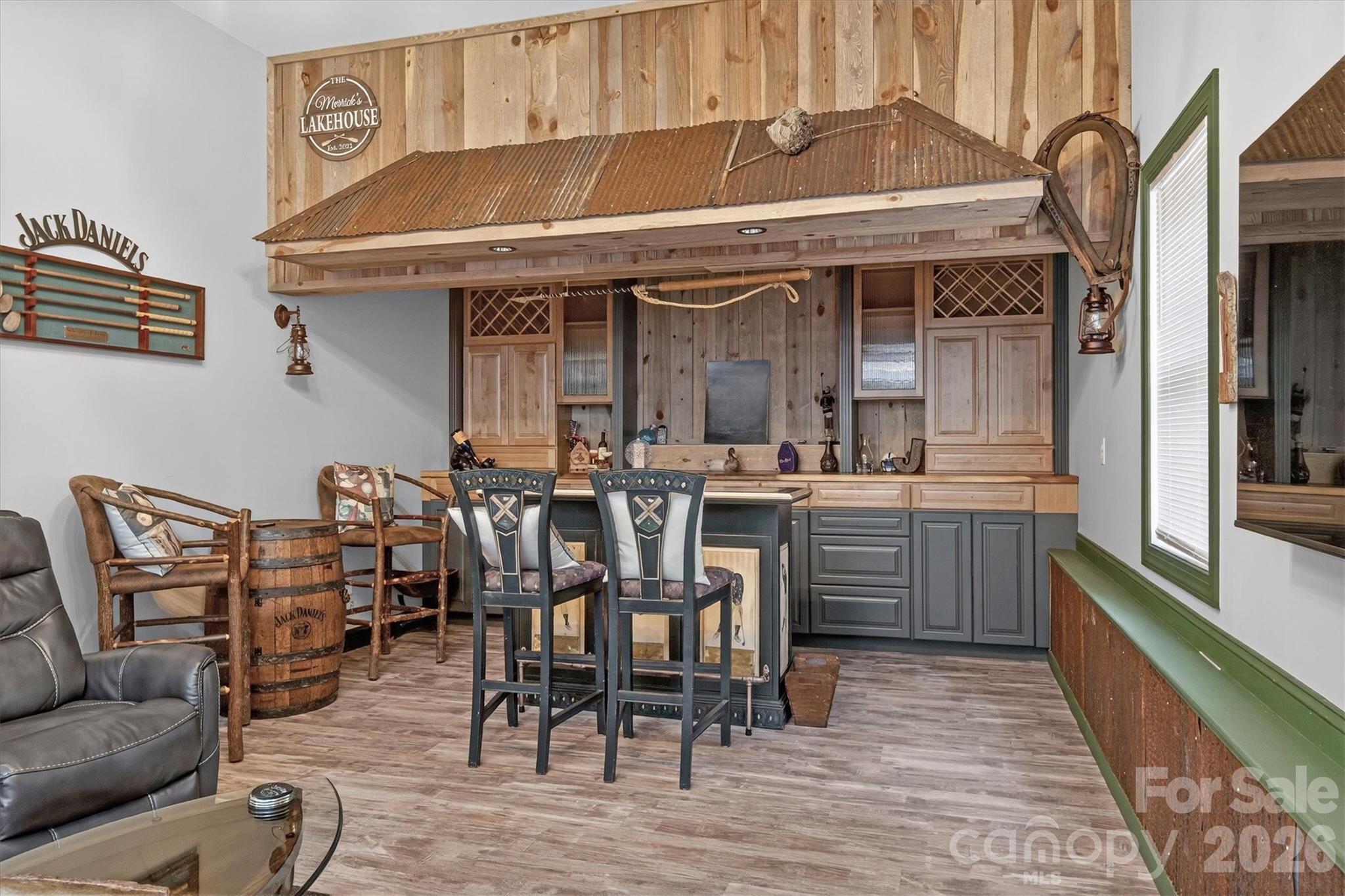 Norman Pointe - Residential