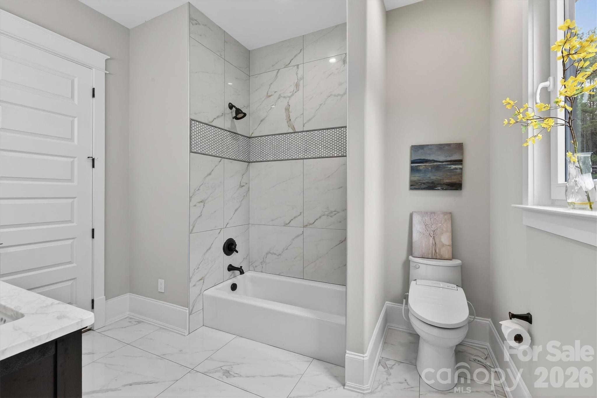 Norman Pointe - Residential