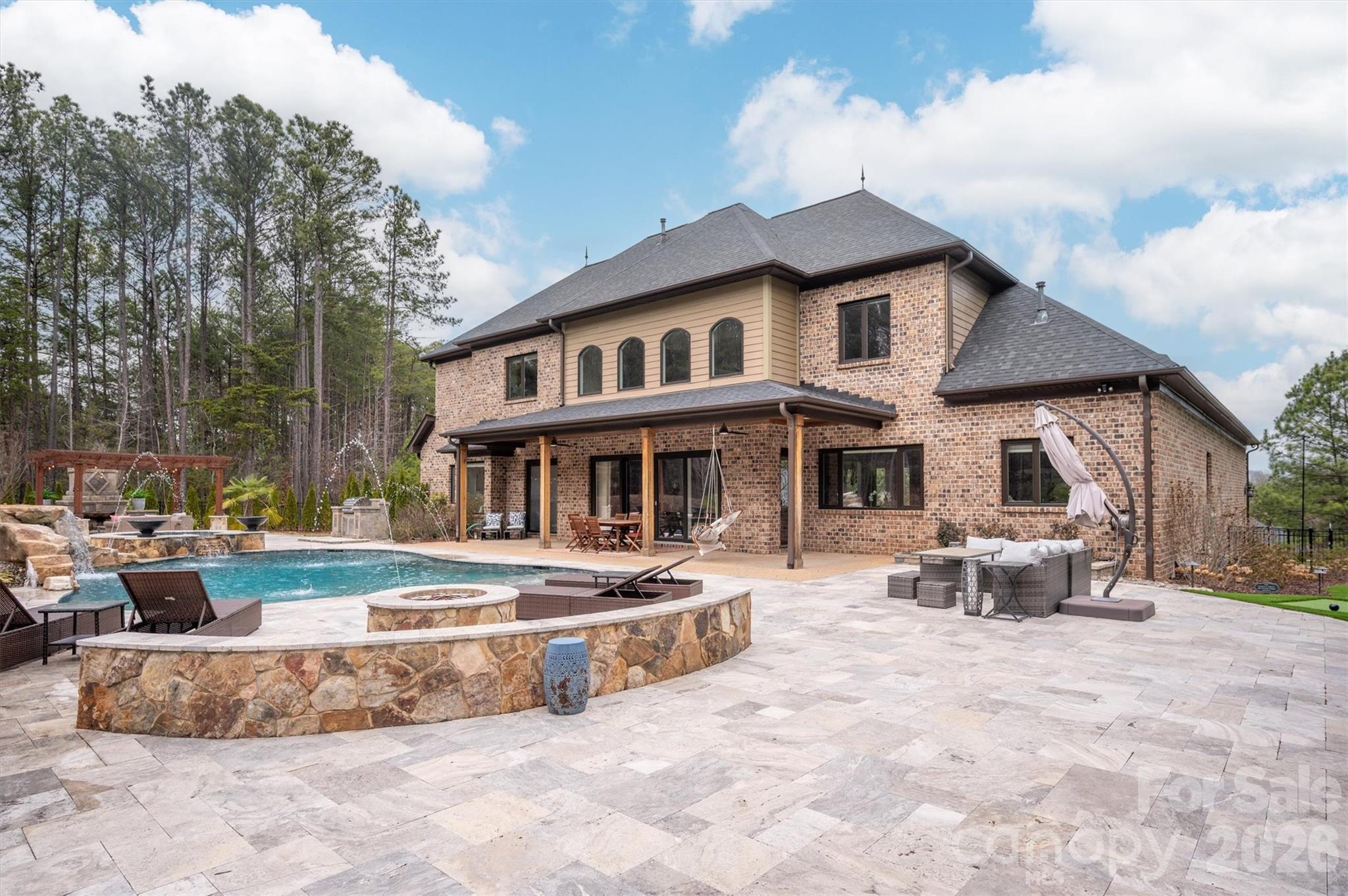 7946 Norman Pointe Drive