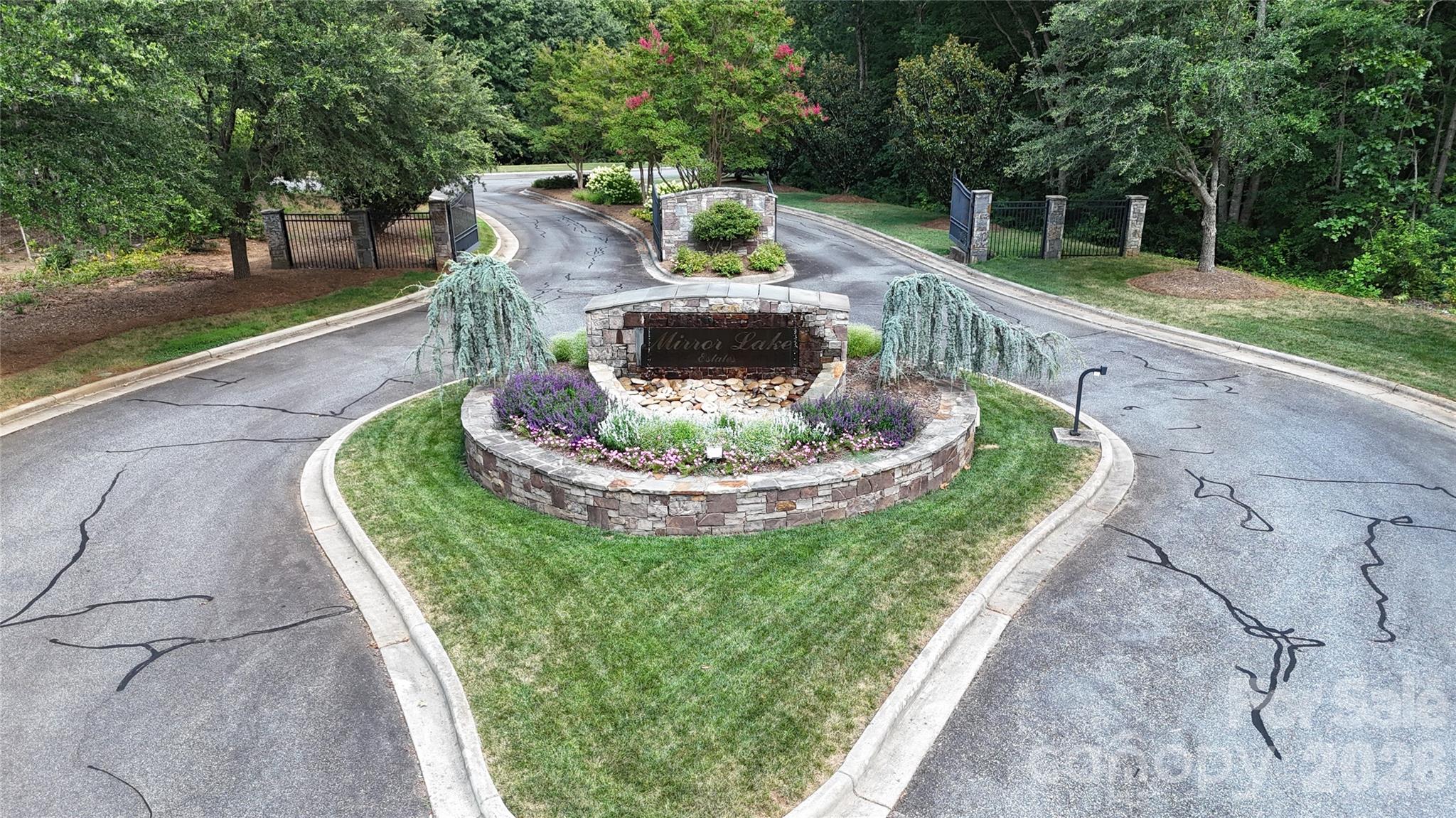 18Acres Mirror Lake Drive