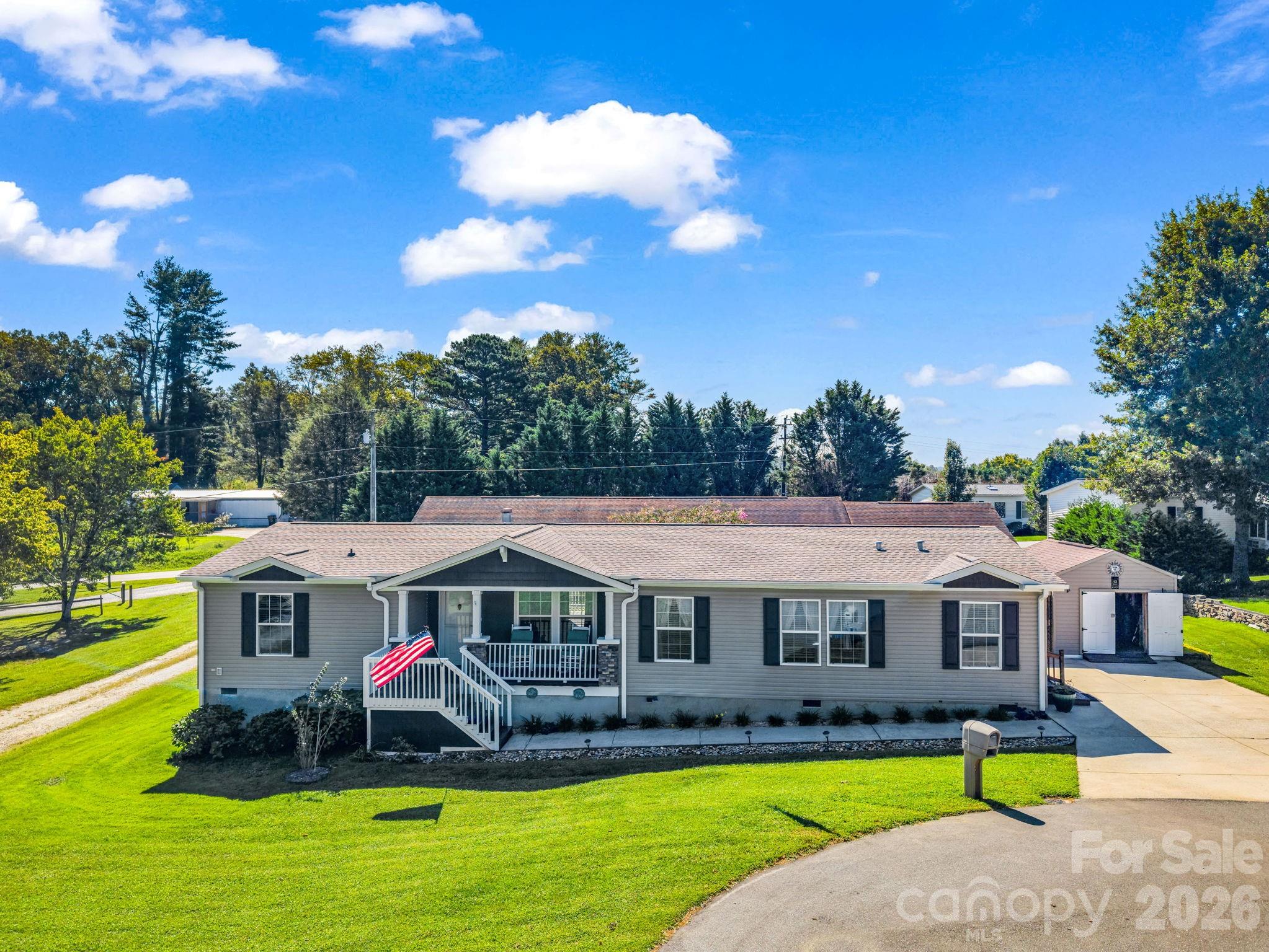 12 N Frederick Lane