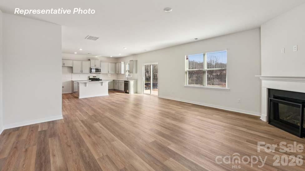 The Hamptons at Hickory - Residential
