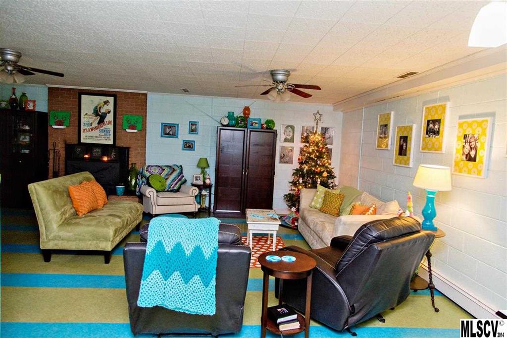 Idlewood Acres - Residential