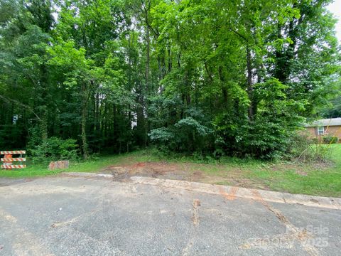 5551 Anderson Road Charlotte NC 28269